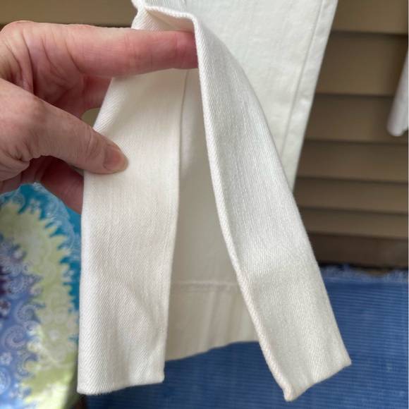 Donna Degnan Front Center Seam Wide Leg Side Slit Hem off White Pants, size 4 - Picture 7 of 12